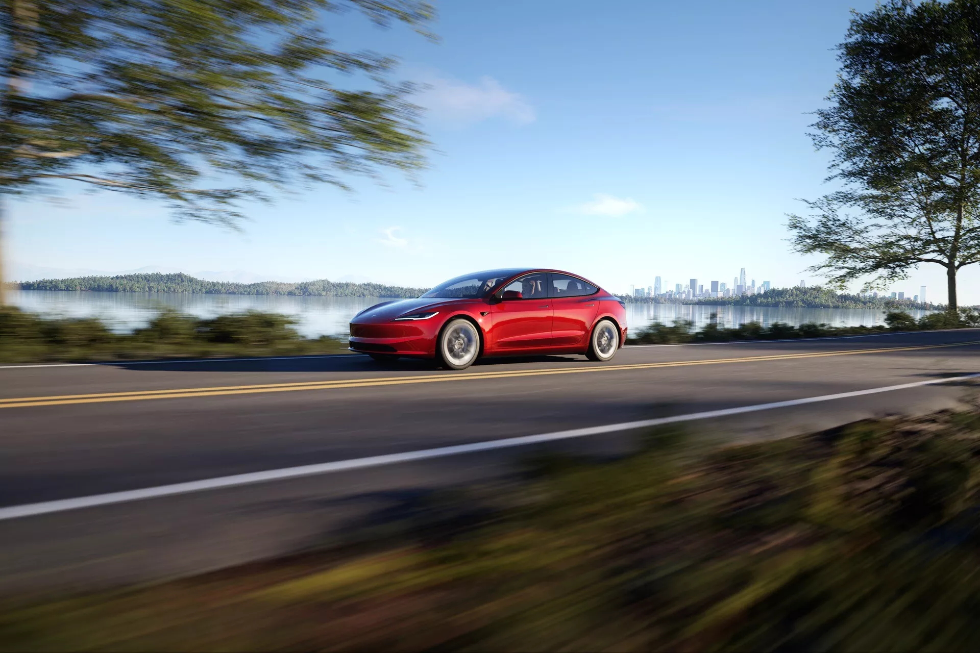 Facelift av första generationens Tesla Model 3 från 2023 med snygg design, förbättrad aerodynamik och avancerad teknologi