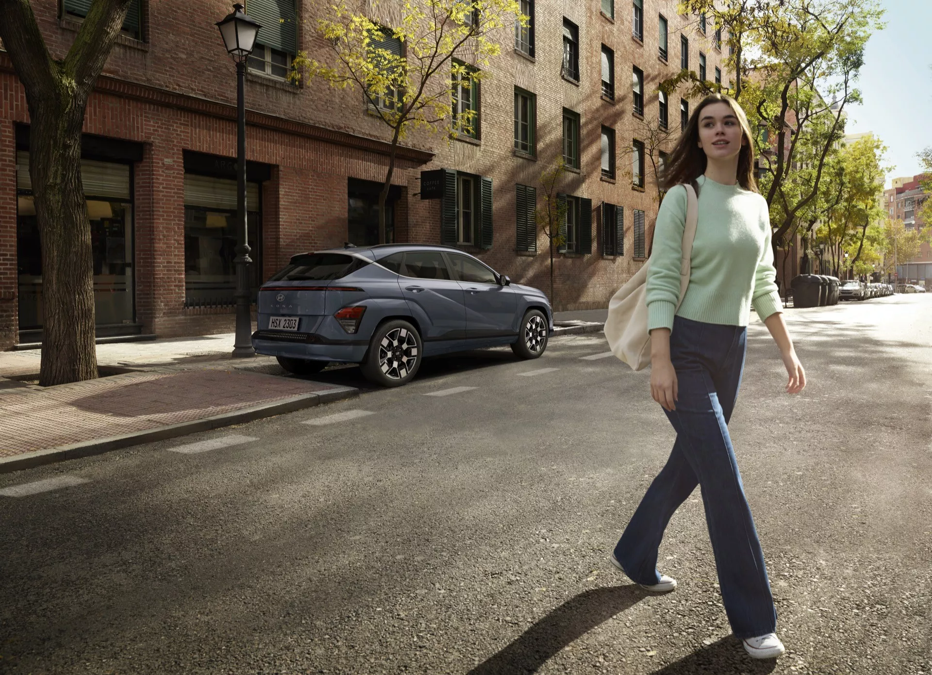 Hyundai Kona 2023, 2:a generationen, som visar modern design, avancerade säkerhetsfunktioner och förbättrade prestandaförmågor i högupplöst