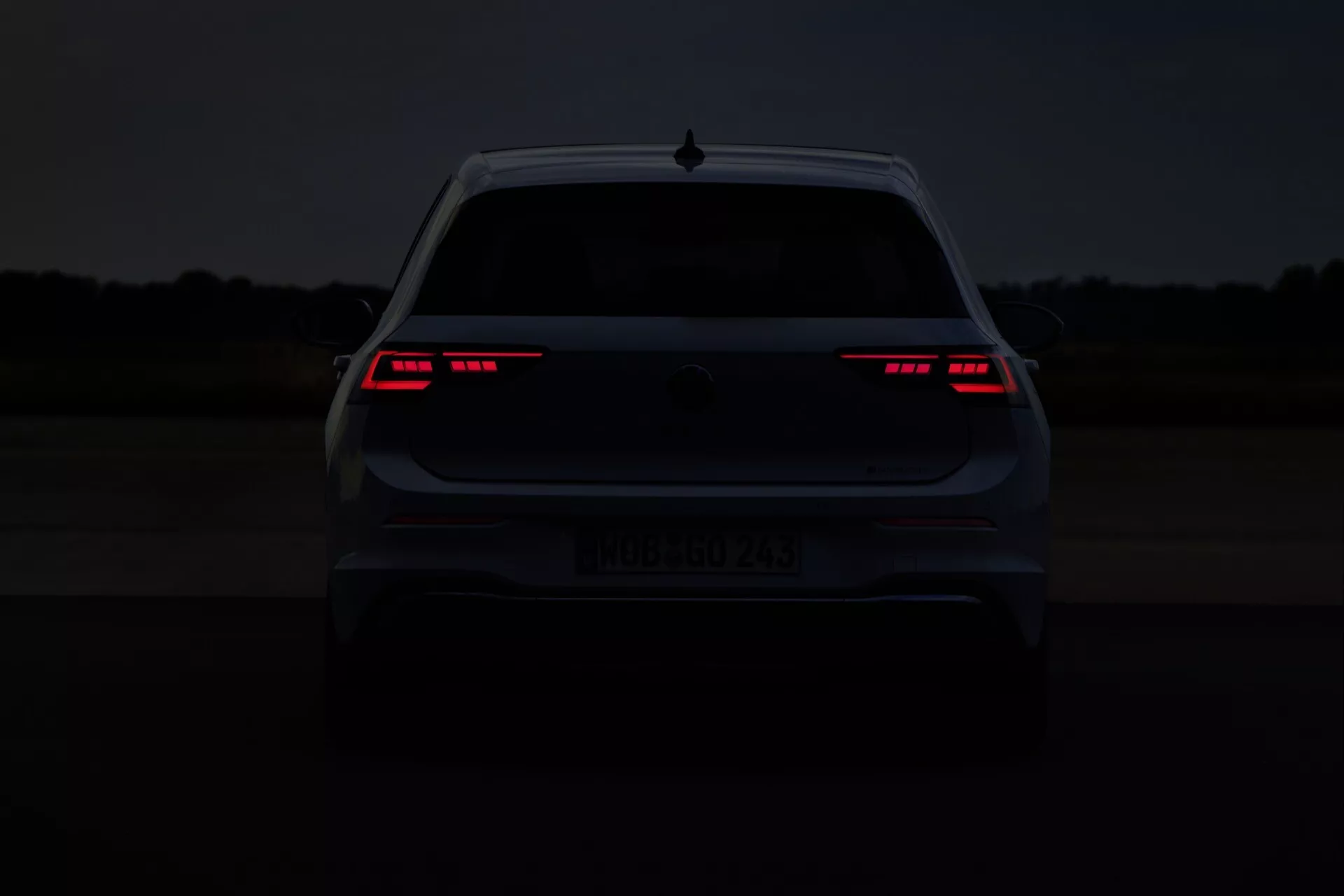 2024 års Volkswagen Golf VIII facelift-modell visar förbättrad aerodynamik, LED-belysning och moderna interiörfunktioner