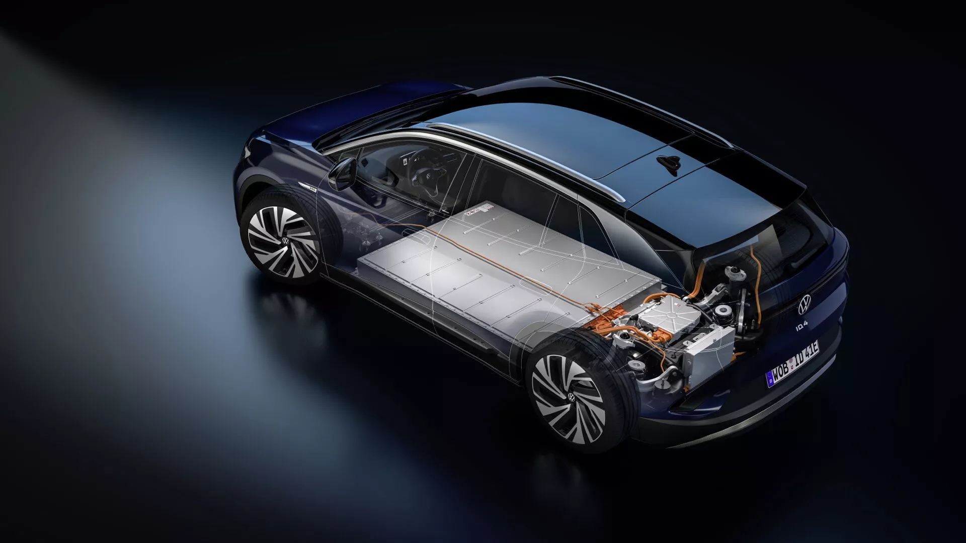 VW ID4 1:a generation 2020 visas från en hög vinkel, med fokus på dess övre och sidoprofil med fokus på den elektriska drivlinan och aerodynamiska funktioner